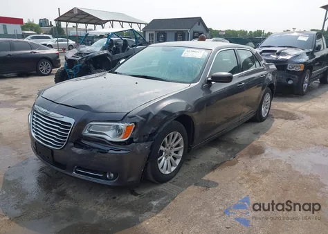 2014 Chrysler 300 from USA, damaged, VIN 2C3CCAAG0EH119891